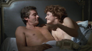 Andrea Ferreol erotic scene from Le Battant (1983)