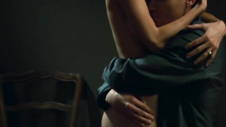 Salome Stevenin desnuda, escena de sexo de Comme une etoile dans la nuit (2008)