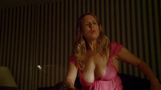 Lauren Weedman nua, cena de sexo de Hung s02e03 (2010)