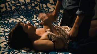 Valeria Bruni Tedeschi nude, sex scene from Un Chateau en Italie (2013)