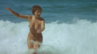 Annie Girardot nuda, scena di Traitement de choc (1972)