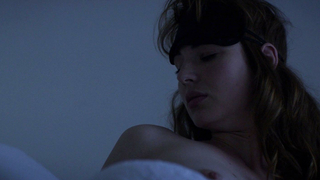 Louise Bourgoin nude, scene from Mojave (2015)