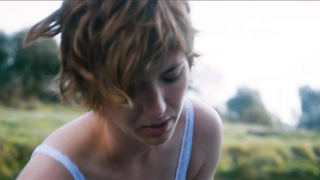 Louise Bourgoin nude, scene from Je suis un soldat (2015)