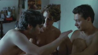 Adriana Ugarte nude, sex scene from Castillos de carton (2009)