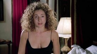 Alex Kingston e Kate Hardie nus, cena erótica de Croupier (1998)