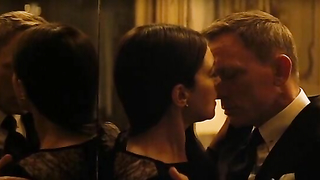 Monica Bellucci nude, sex scene from Spectre (2015)