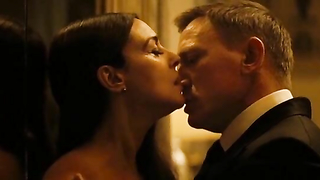 Monica Bellucci nude, sex scene from Spectre (2015)