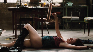 Anne Hathaway nude, sex scene from Love and Other Drugs (2010)