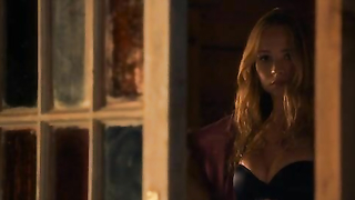 Britt Robertson nuda, scena di sesso da The Longest Ride (2015)