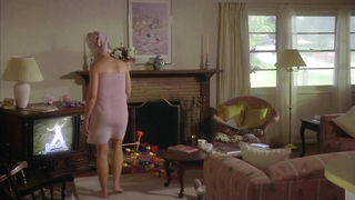 Frances McDormand nude, Lori Singer nude, scene from Short Cuts (1993)