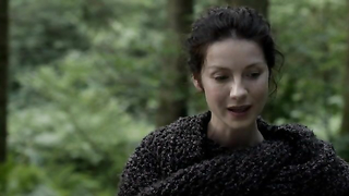 Laura Donnelly nua, cena de Outlander s01e14 (2015)