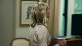 Kirsten Dunst sexy, Sexszene aus Bachelorette (2012)