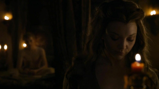 Natalie Dormer sexy, Xena Avramidis desnuda, escena de Juego de Tronos s05e03 (2015)