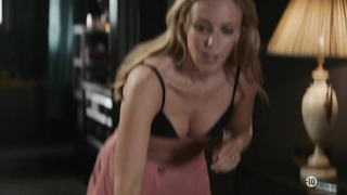 Miranda Raison nuda, scena di sesso da Spotless s01e02 (2015)