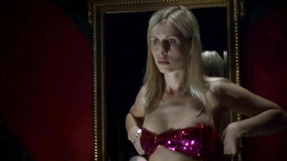 Lika Kremer nuda, scena erotica da Matrioshki s01e07,08 (2005)